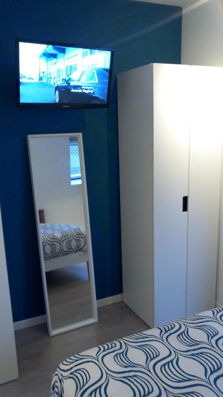 Chez Herve Croix Room photo